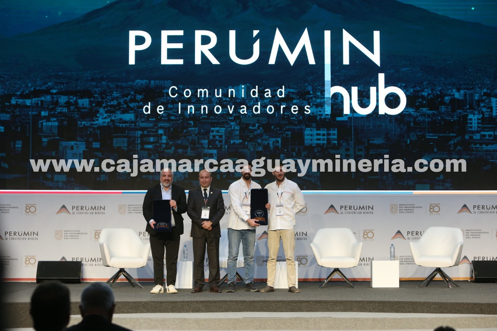 Picsart_25-05-19_18-03-26-523